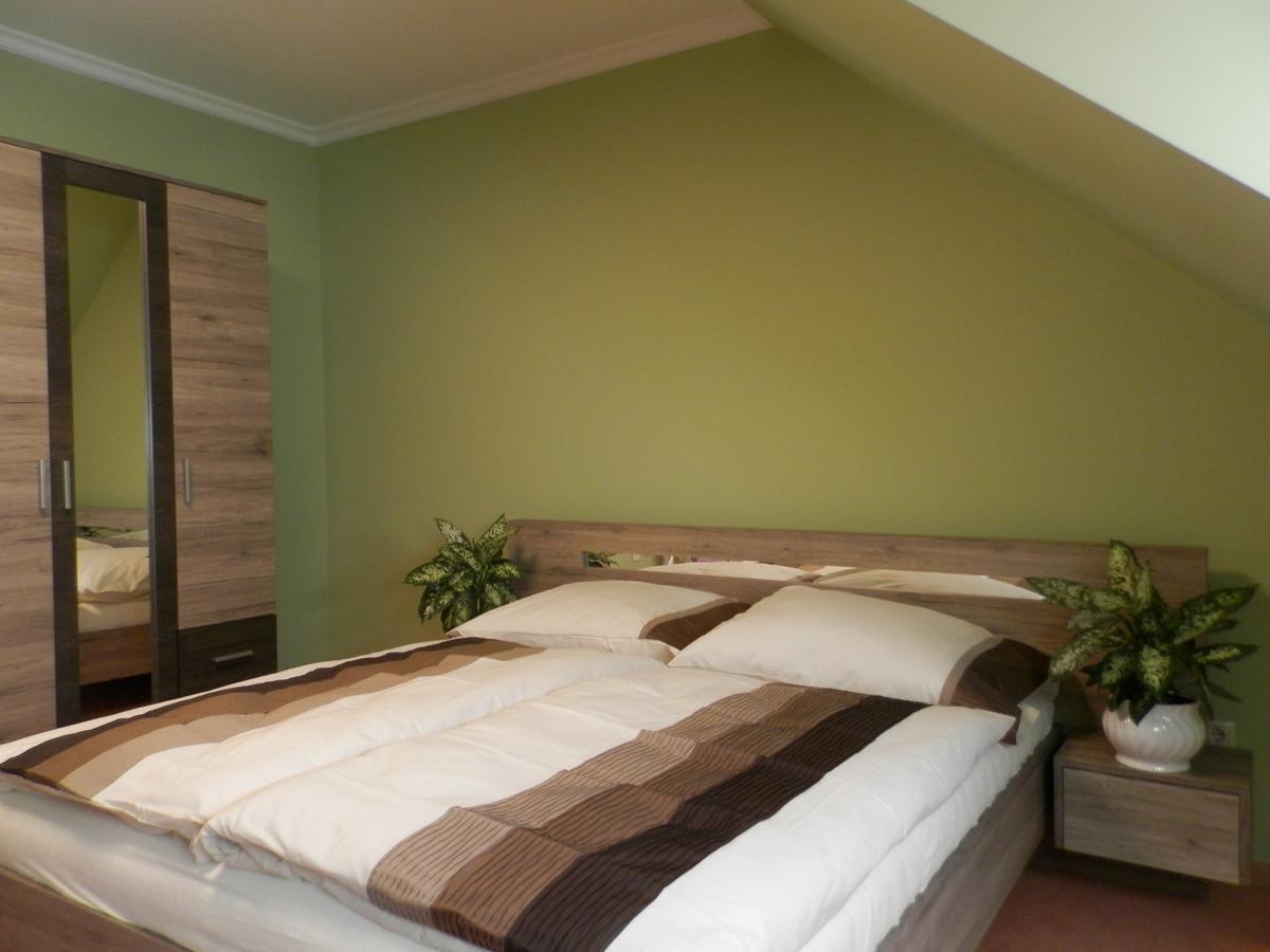 Nagyret Panzio Eger Bed and Breakfast Εξωτερικό φωτογραφία